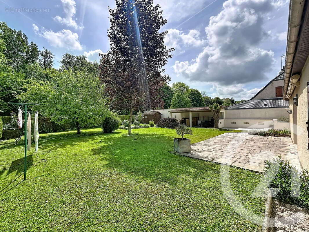 Maison 141 m² à Chalons-En-Champagne  - photo 6