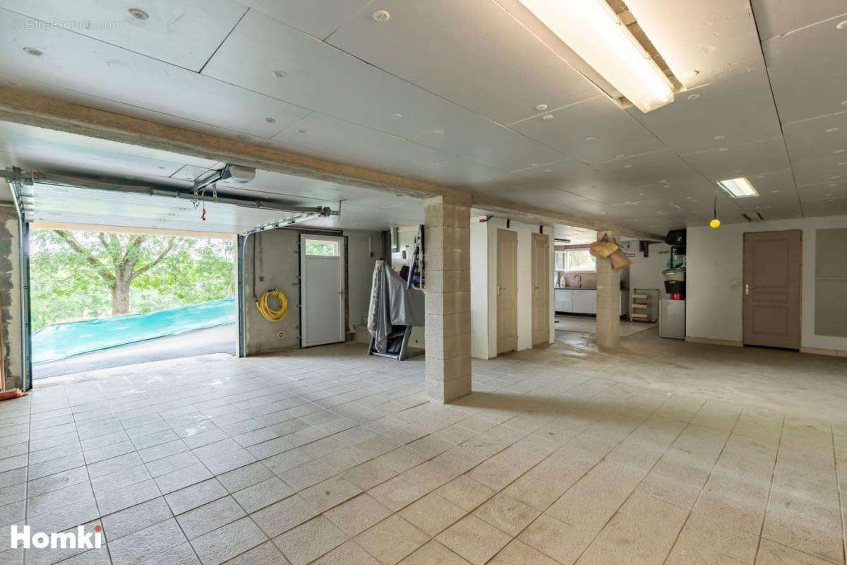 Villa T5 de 102 m² avec sous-sol complet à Cunac - photo 19