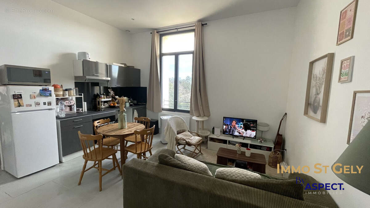 Appartement à LUNEL