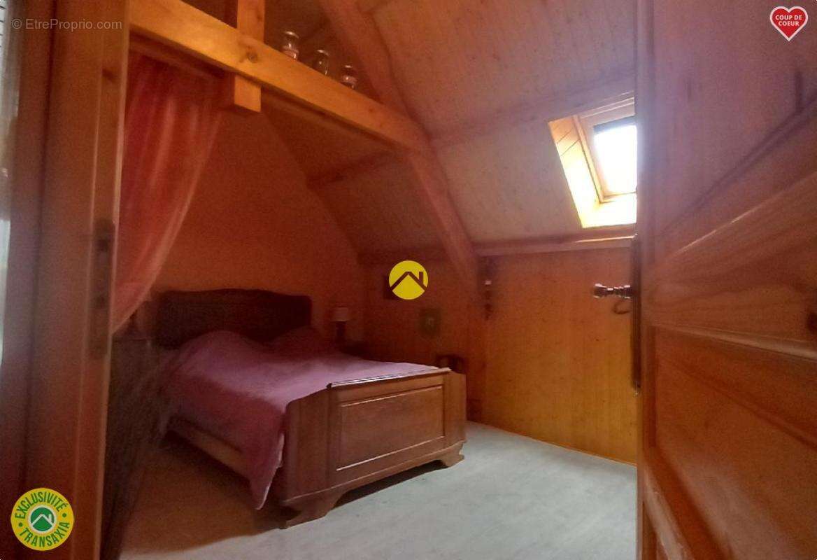 Maison 87 m² à Joursac  - photo 14