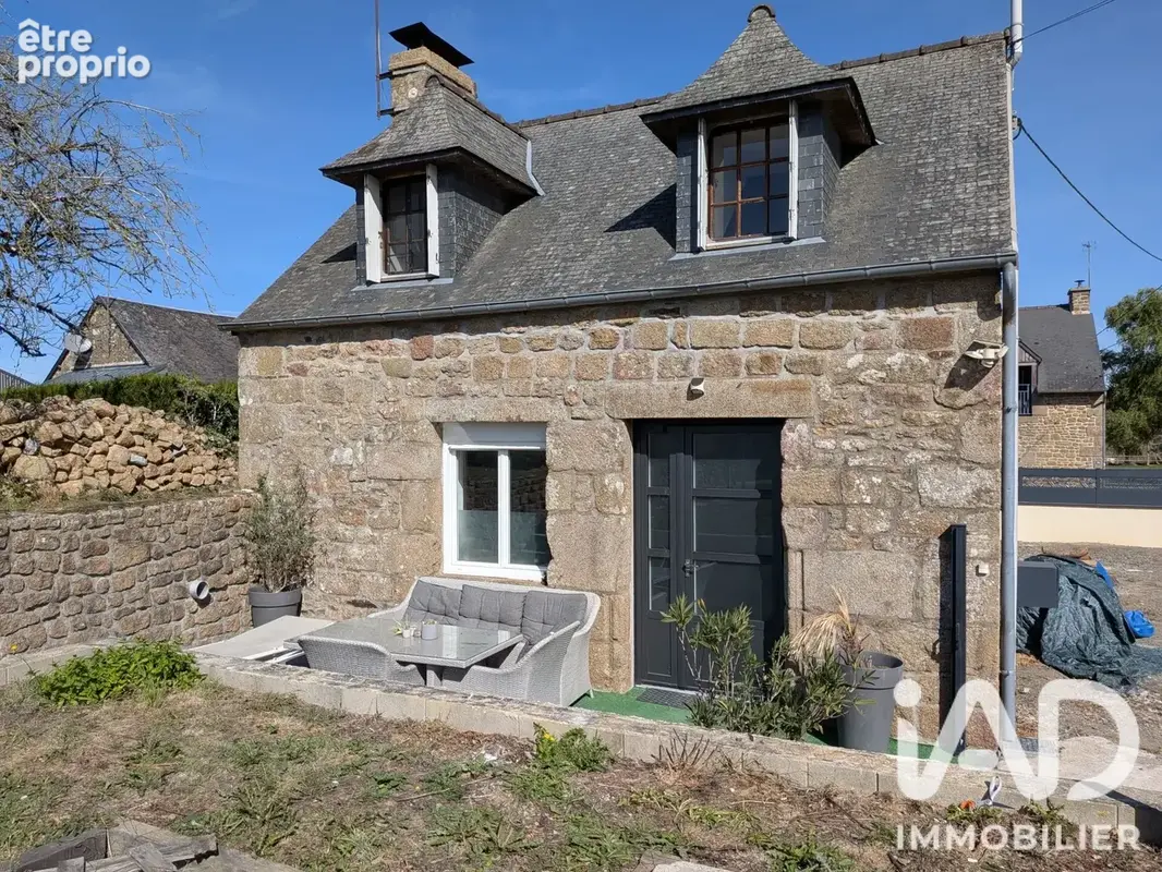 Photo 1 - Maison à MONTOURS