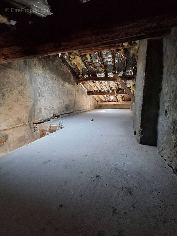 Appartement à MONTLUEL