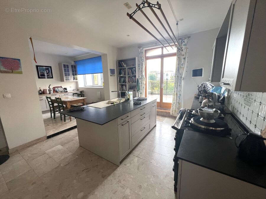 Maison à SAINT-AMAND-LES-EAUX