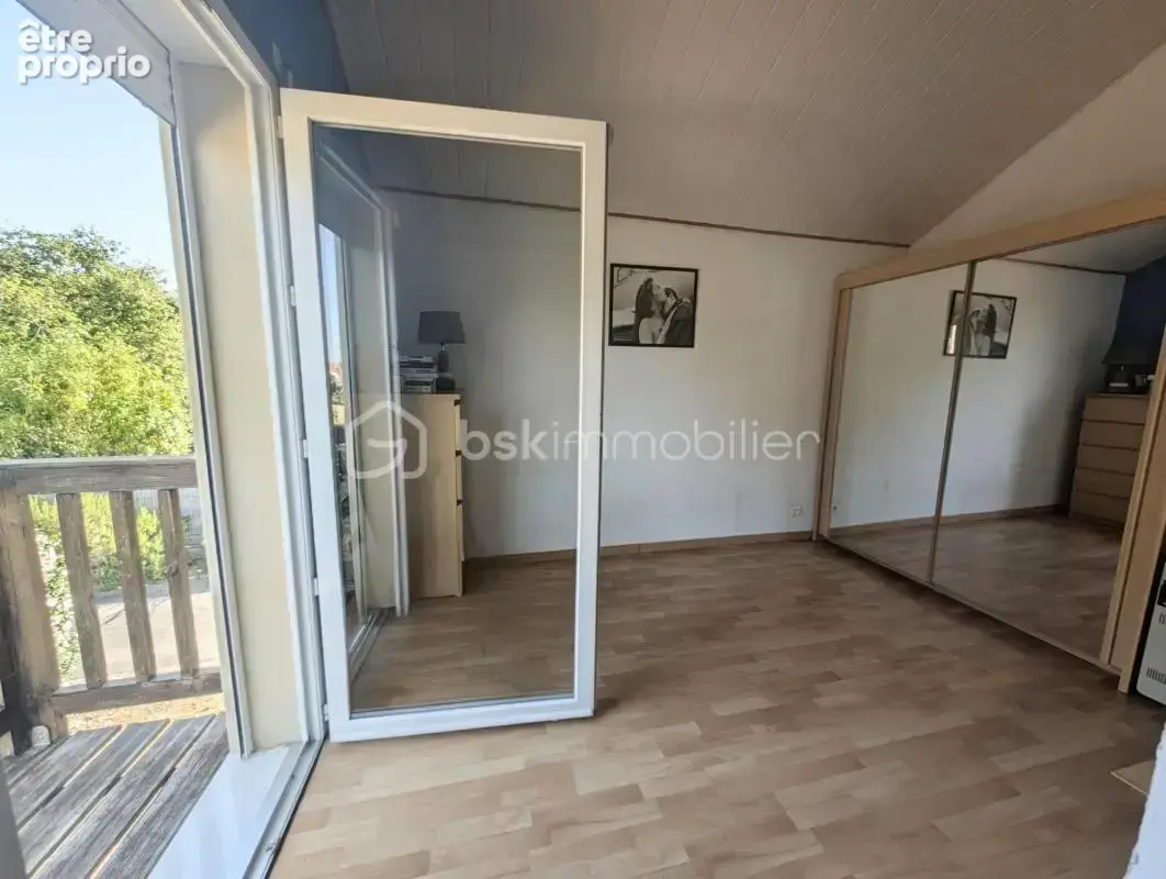 Maison 3 chambres et un grand bureau - Saint Julien de Concelles - photo 7