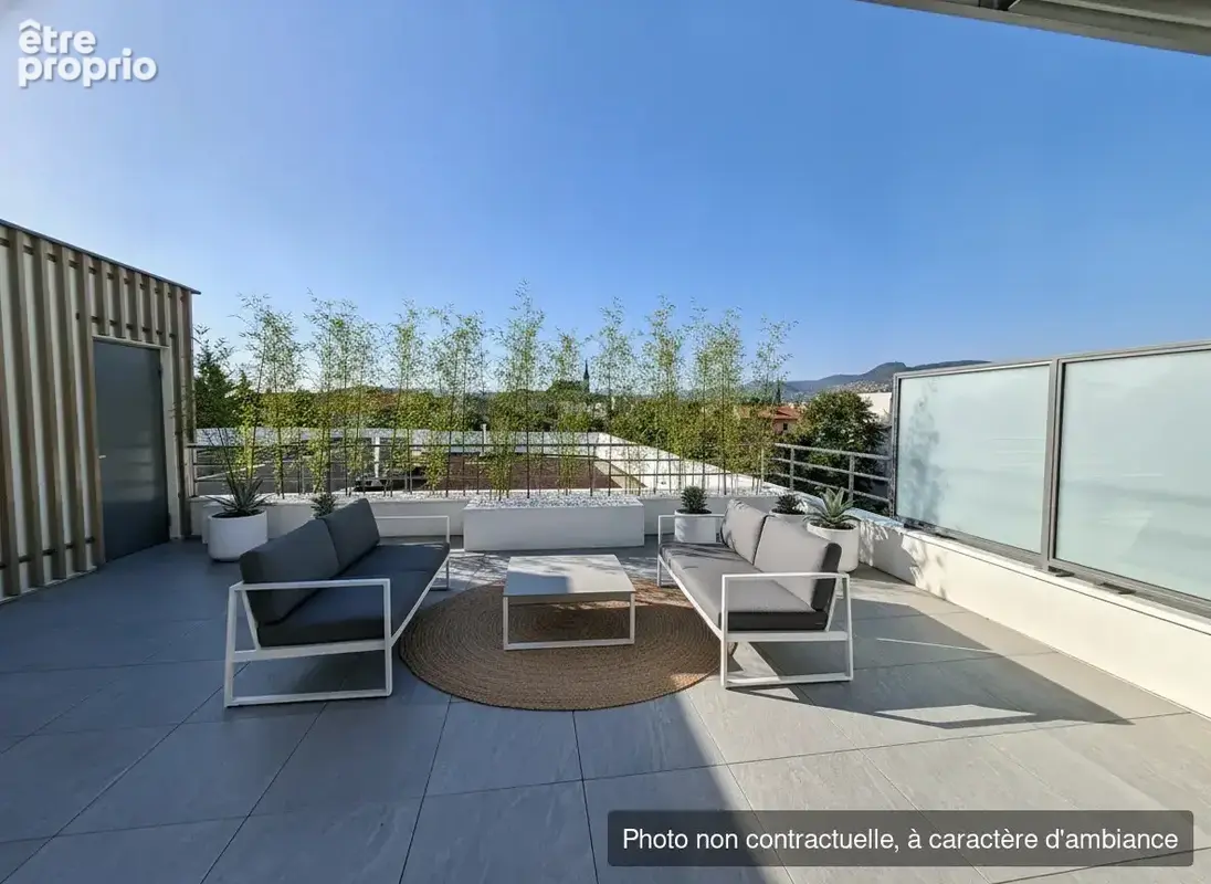 Appartement 5 pièces 136 m² · à Clermont-Ferrand · 135,8 m² · 449 000 €
