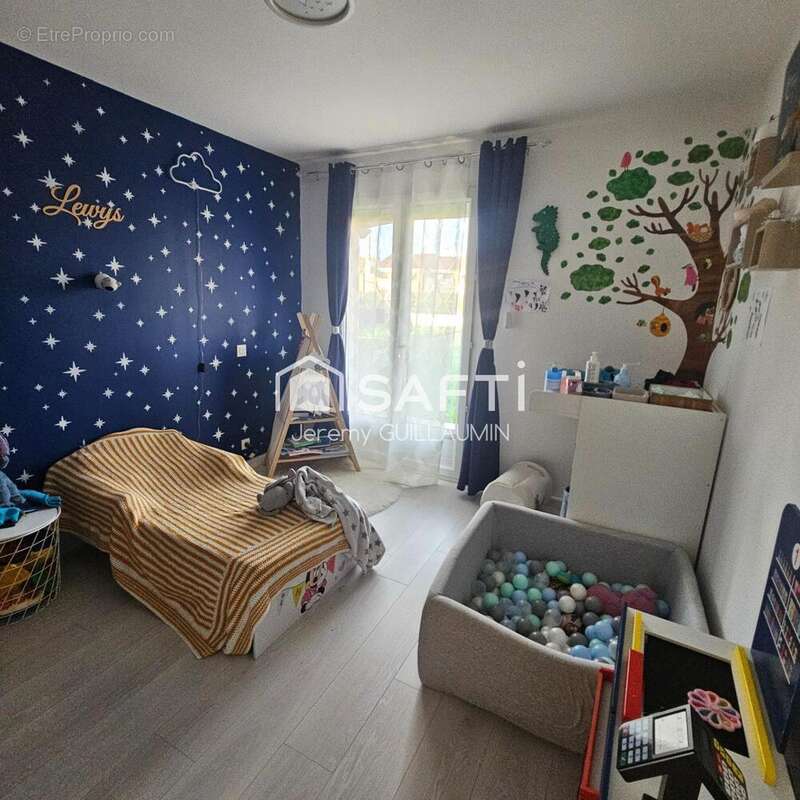 Photo 7 - Maison à SAINT-REMY-EN-ROLLAT