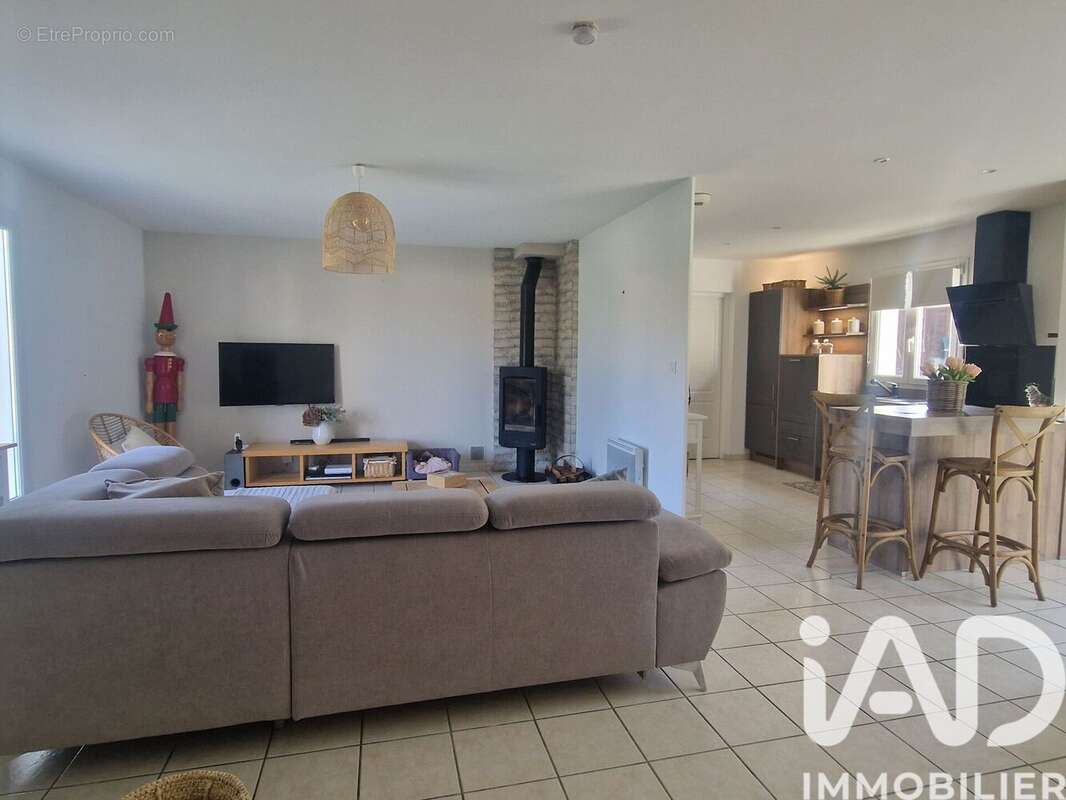 Photo 6 - Maison à L'ISLE-D'ESPAGNAC