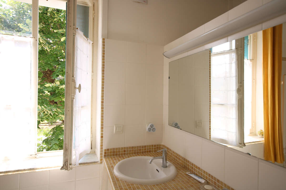 Maison à DURBAN-CORBIERES