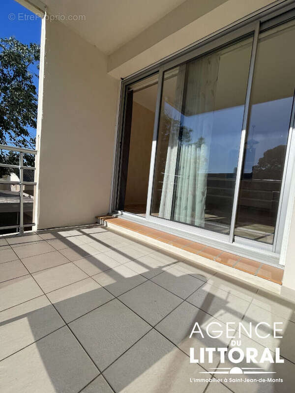 Appartement  2 pièce(s) 43.52 m2 - photo 2