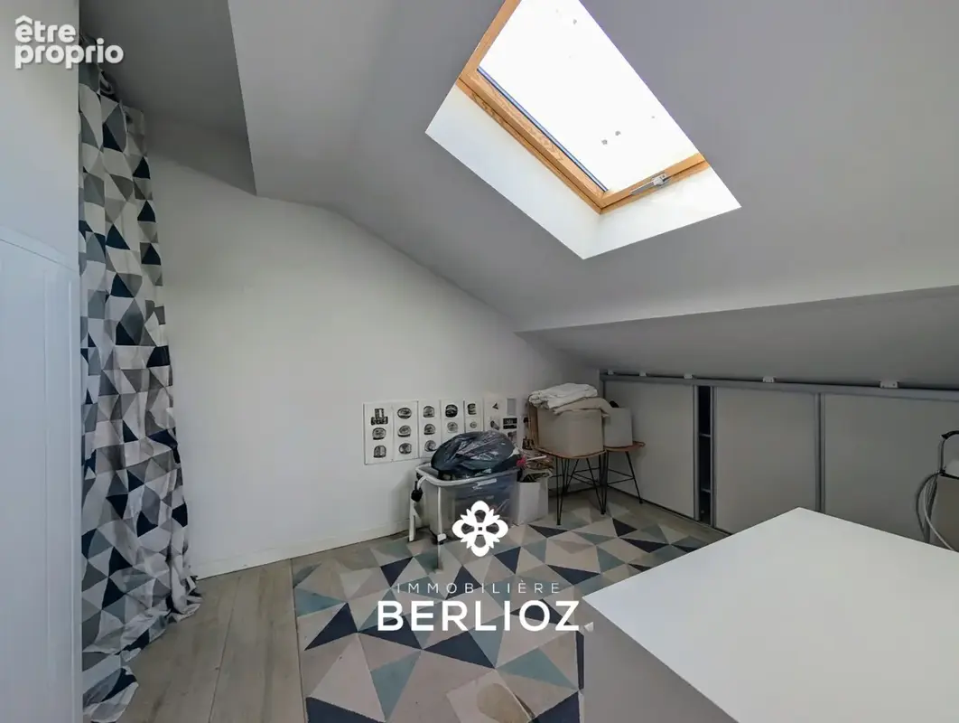 Meylan   limite montbonnot-saint-martin   maison mitoyenne 4 chambres   149 m2 au sol   jardin 300 m2   piscin - photo 33