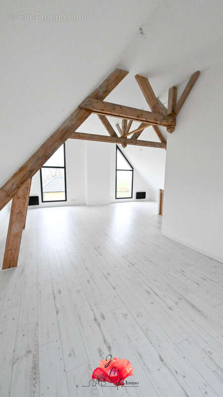 Maison à SAINT-ROMAIN-DE-COLBOSC