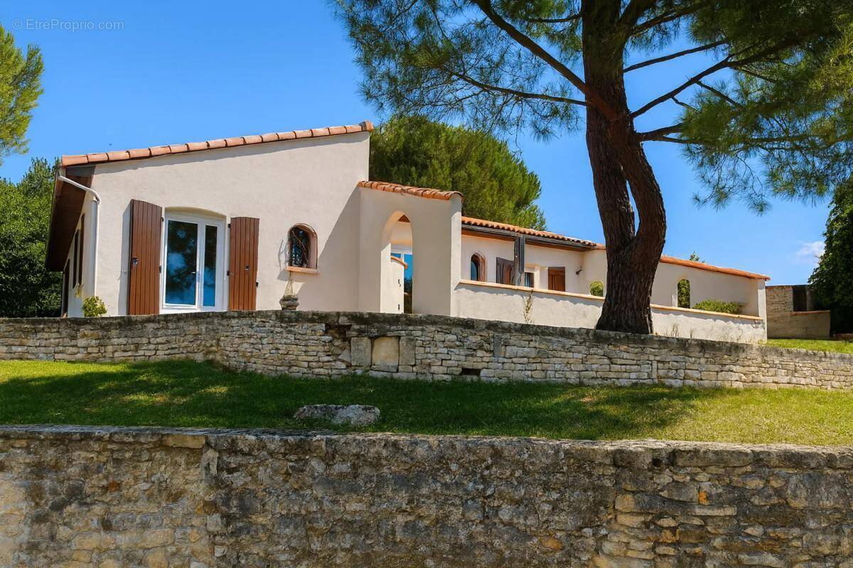 Maison à SAINT-MAURICE-LA-CLOUERE