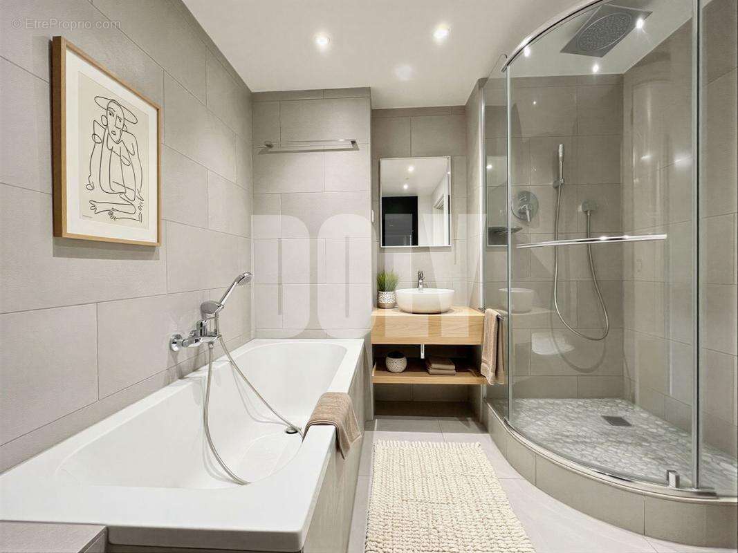 Appartement à IVRY-SUR-SEINE