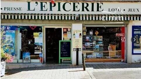 Commerce à SAINT-CYR-EN-VAL