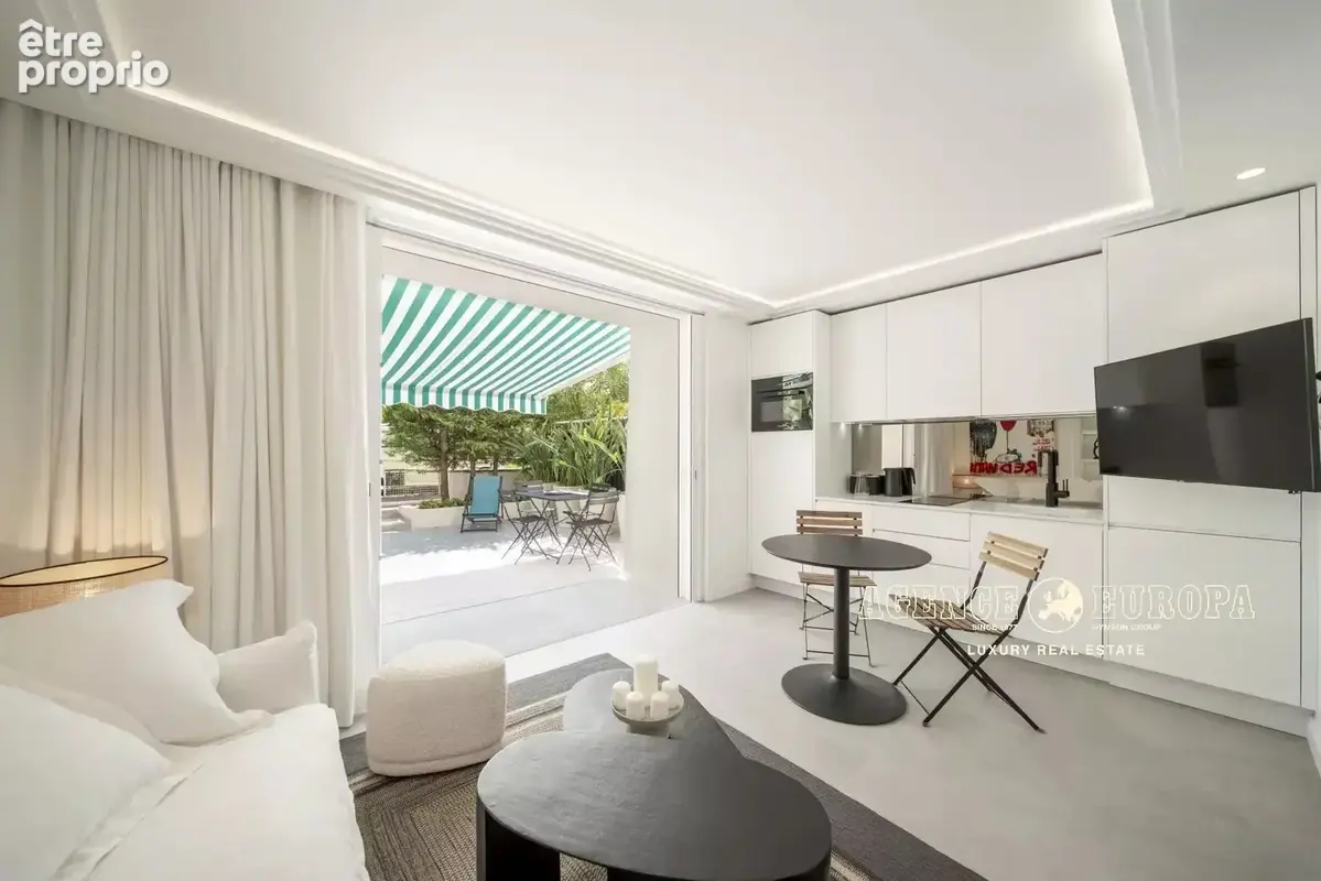 Cannes la croisette - appartement rénové - photo 4