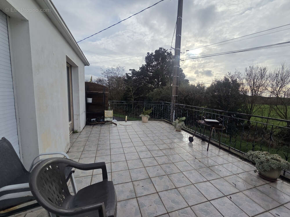 Maison à SAINT-MICHEL-CHEF-CHEF