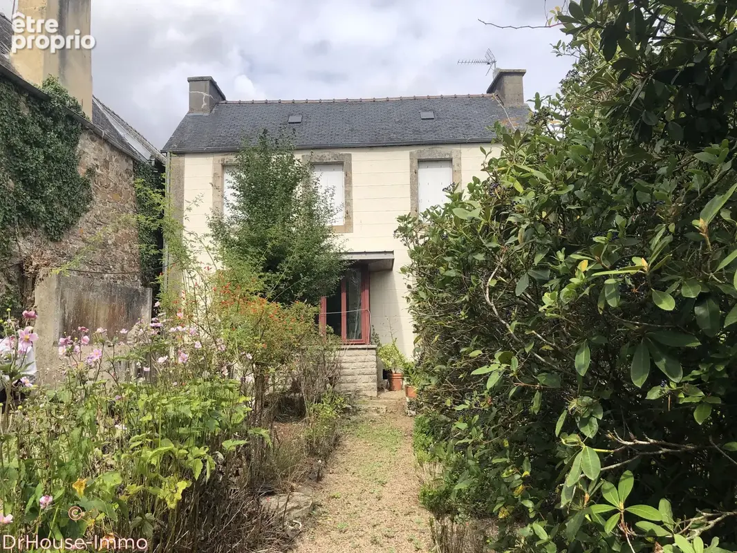 Maison 8 pièces 139 m² à vendre à Scrignac (29640) - photo 2