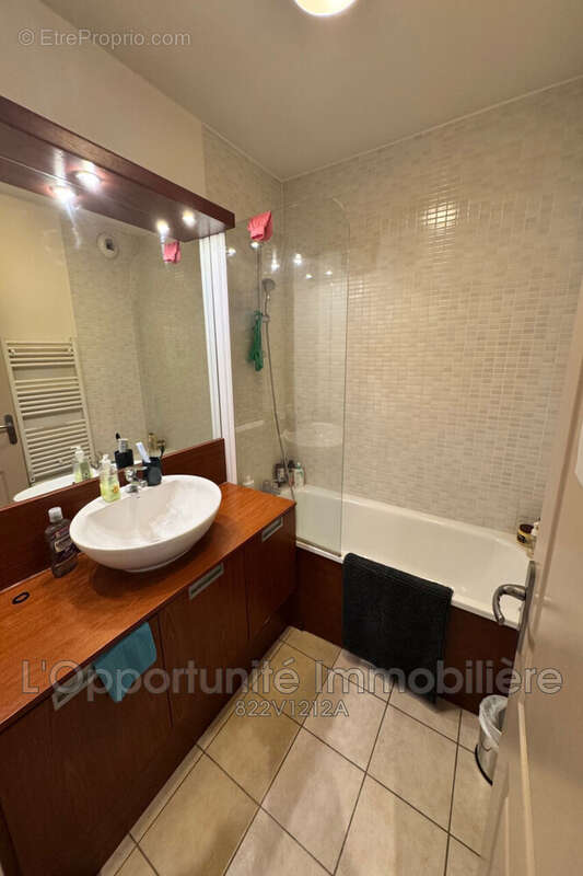 Appartement à MANDELIEU-LA-NAPOULE
