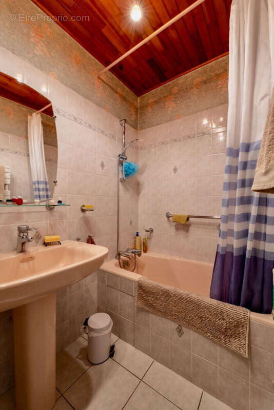 Appartement à BRIGNAIS