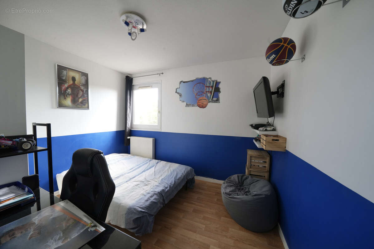 Maison à MOZAC