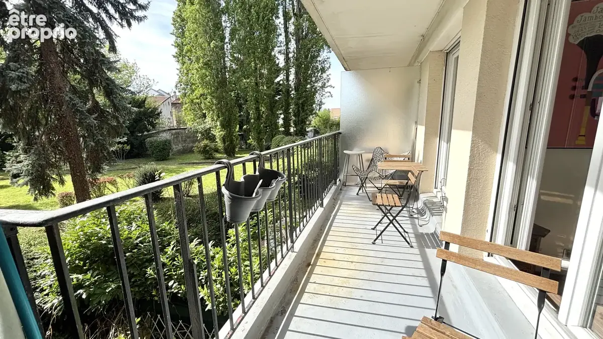 Appartement à SAINT-GRATIEN