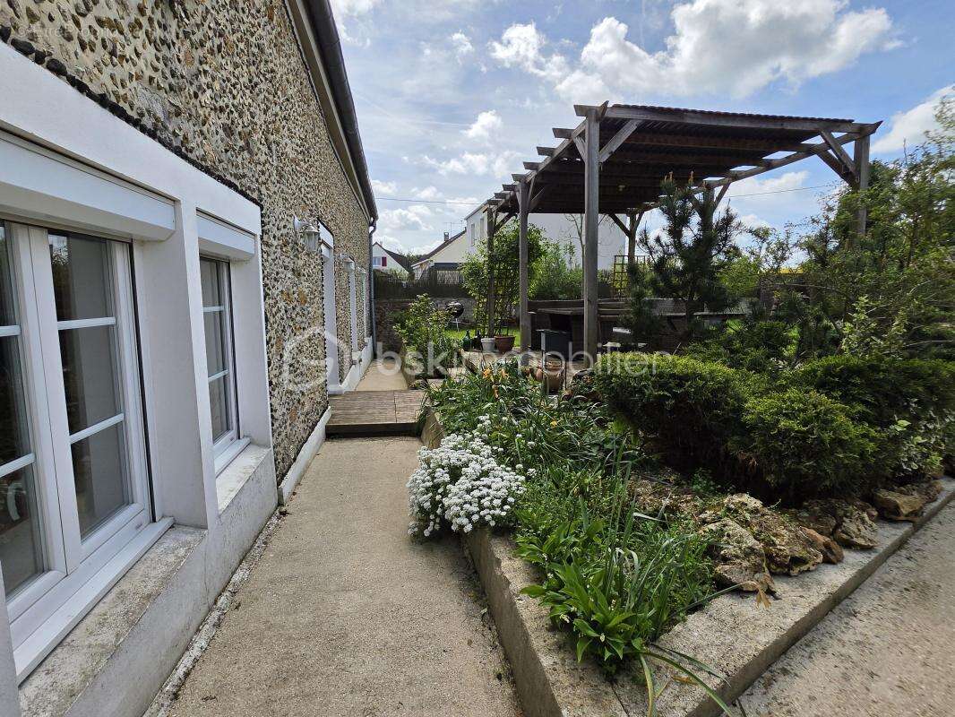Maison à COULOMMIERS