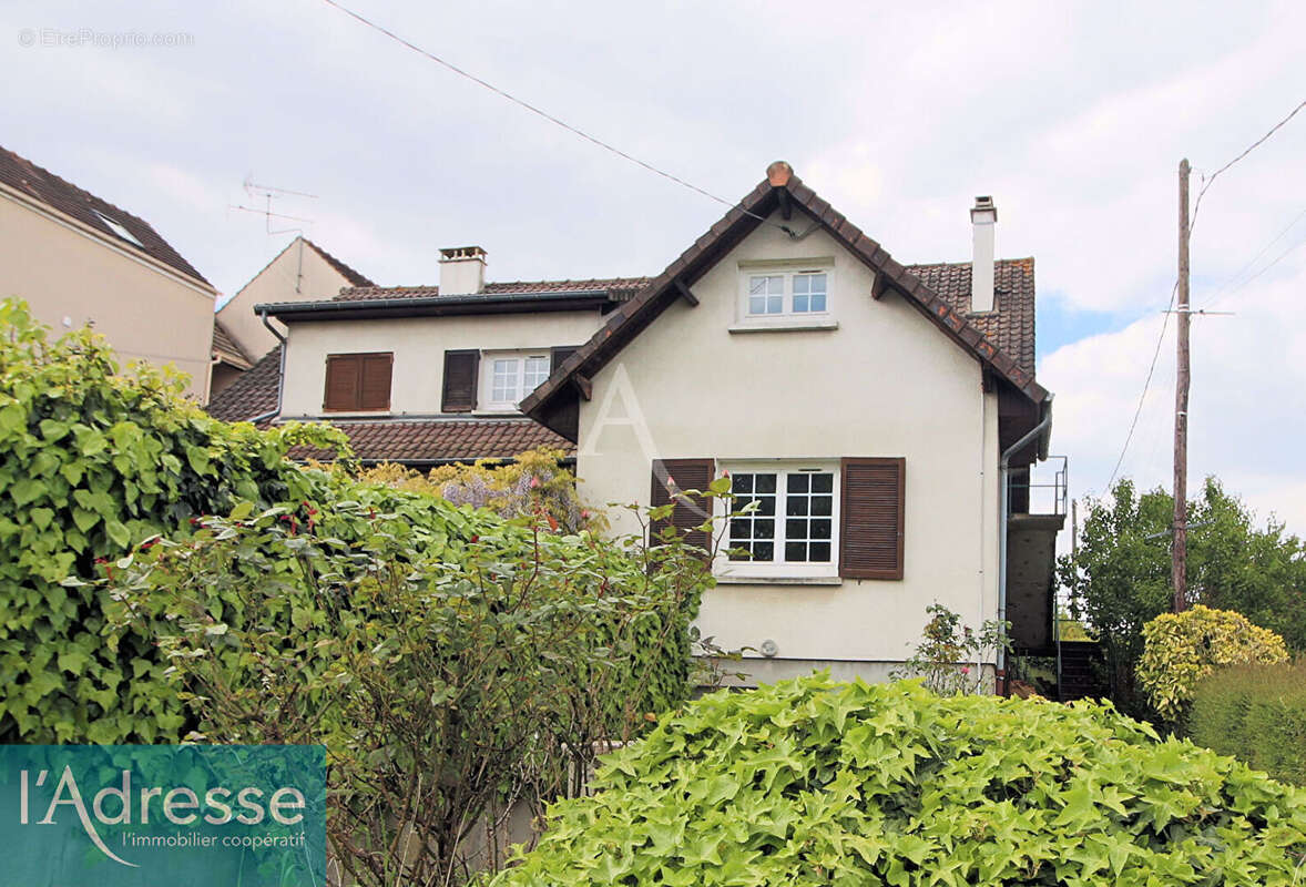 Maison à EPINAY-SUR-ORGE