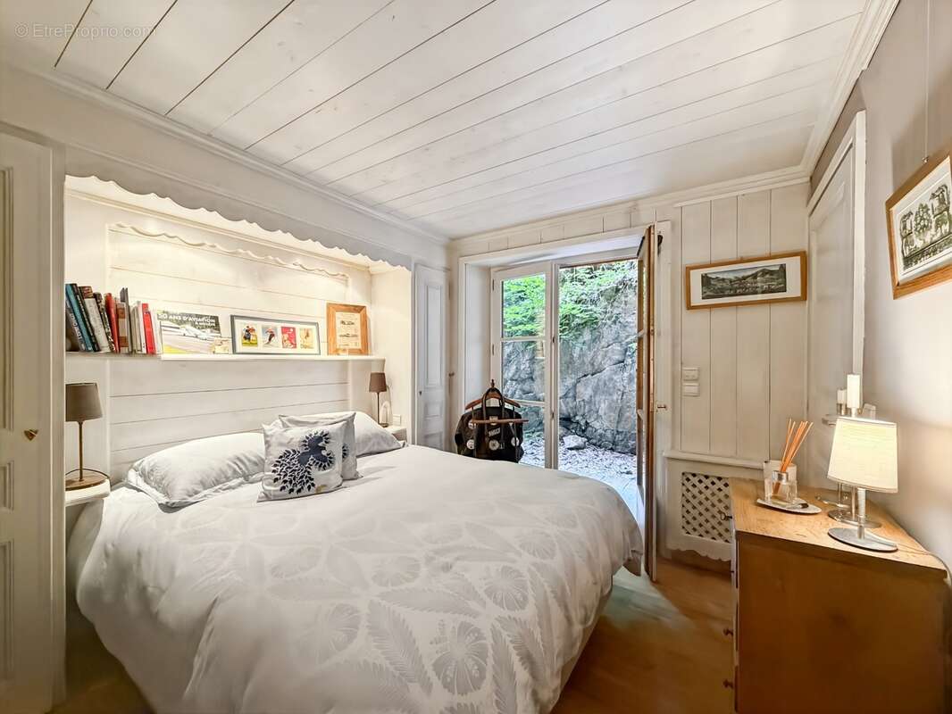A VENDRE - Appartement T4 en rez de jardin - MEGEVE - photo 7