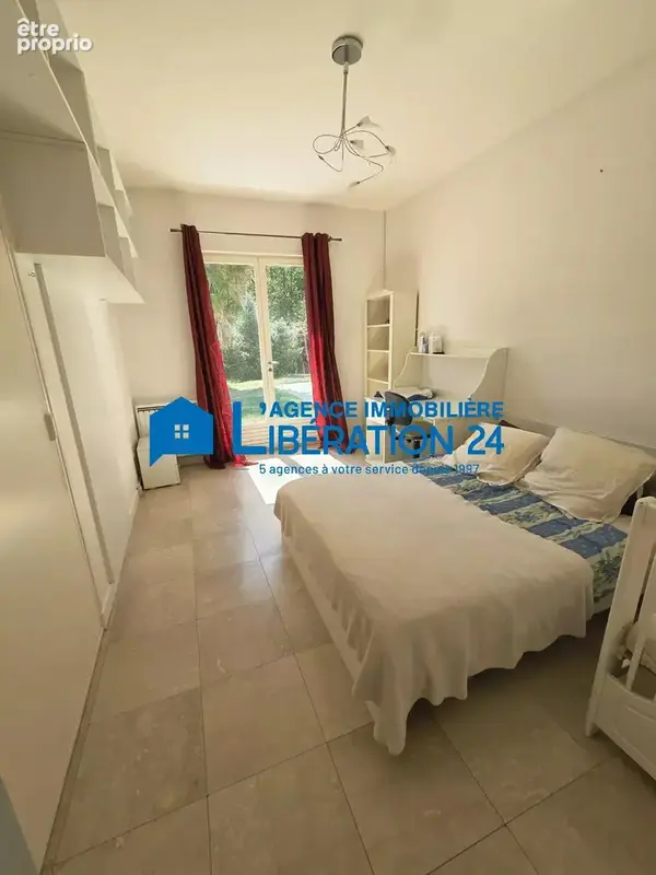 MAISON de 213m² de plain pied piscine sur 2600m² - photo 12