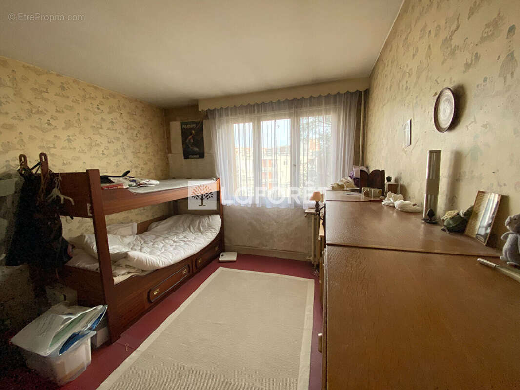 Appartement à RUEIL-MALMAISON