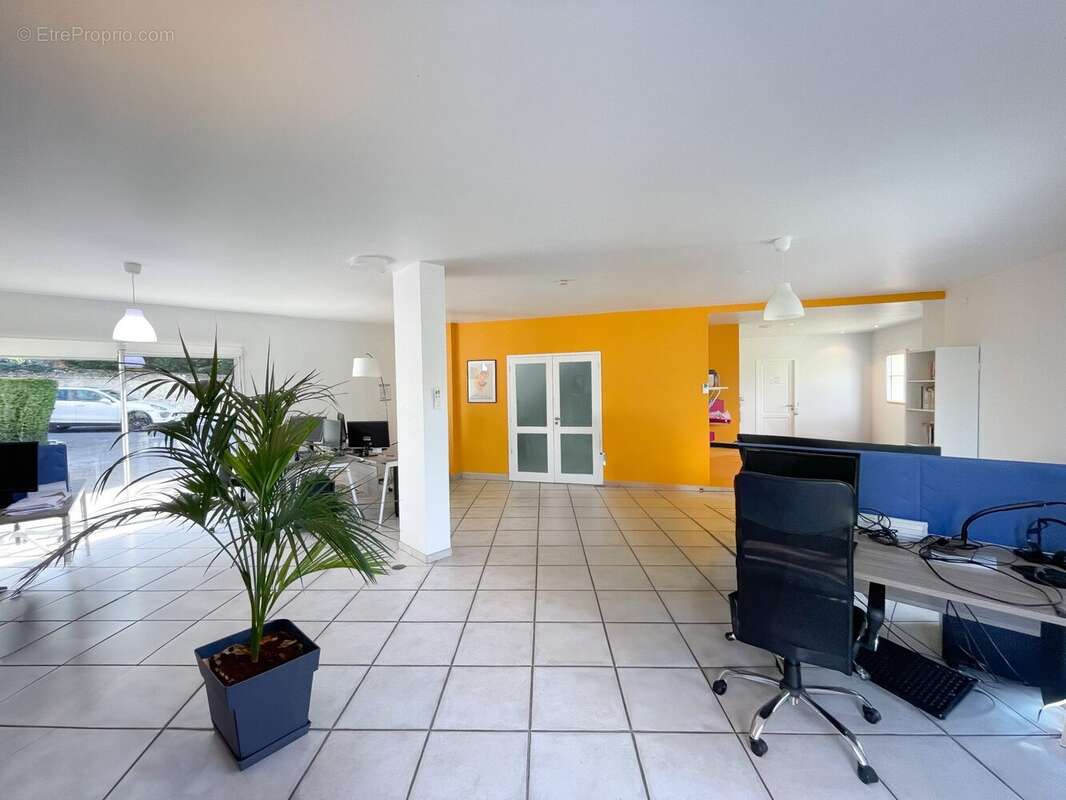 Maison à BRIIS-SOUS-FORGES