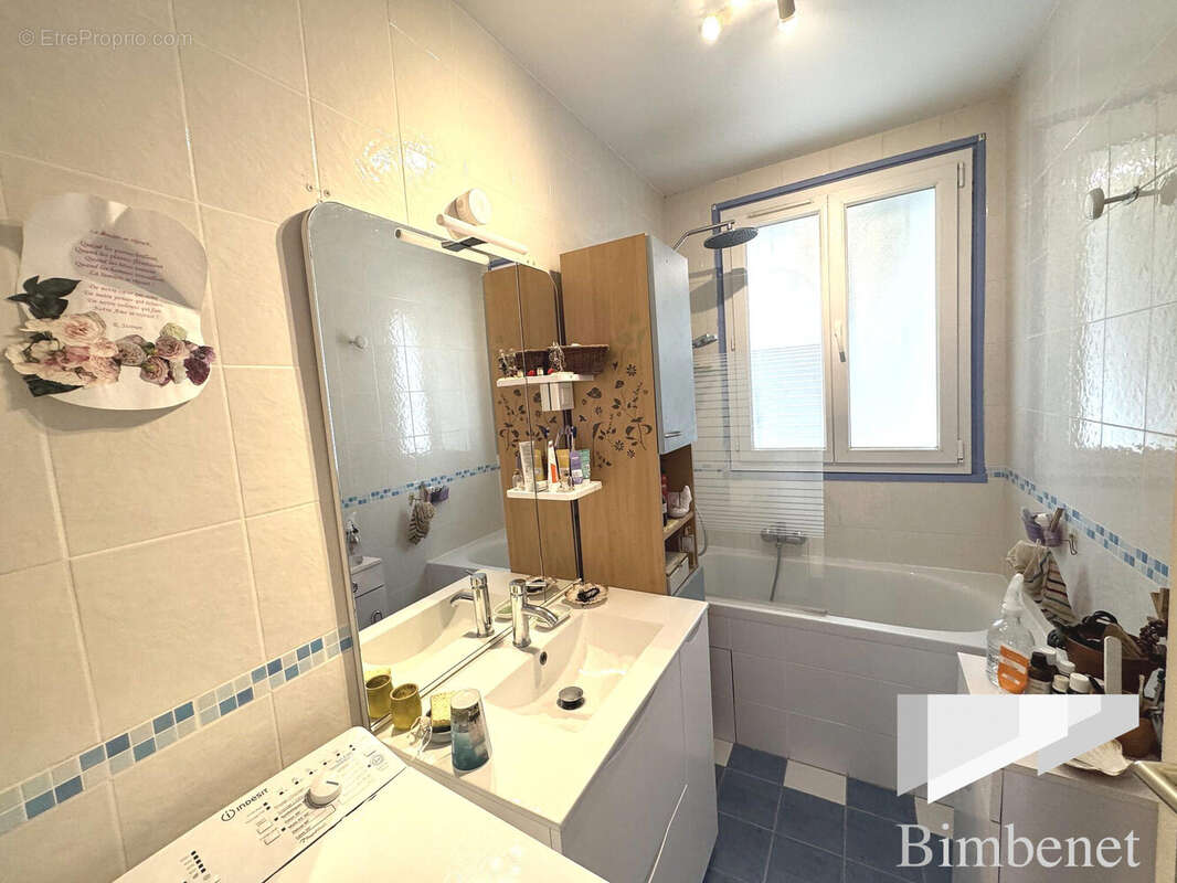 Appartement à FLEURY-LES-AUBRAIS