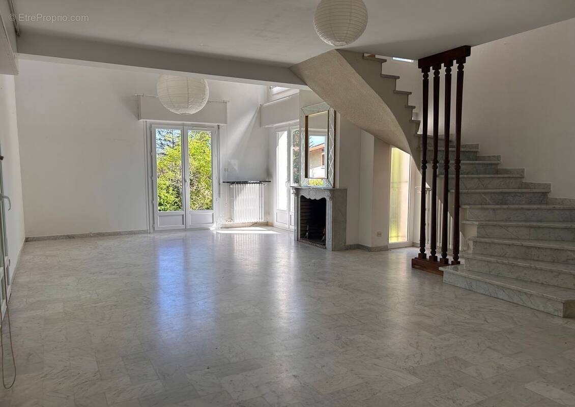 Maison à AUZEVILLE-TOLOSANE