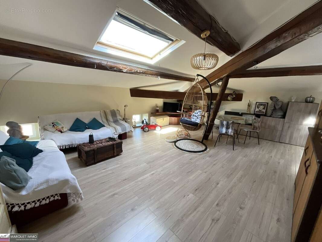 Appartement à BEZIERS