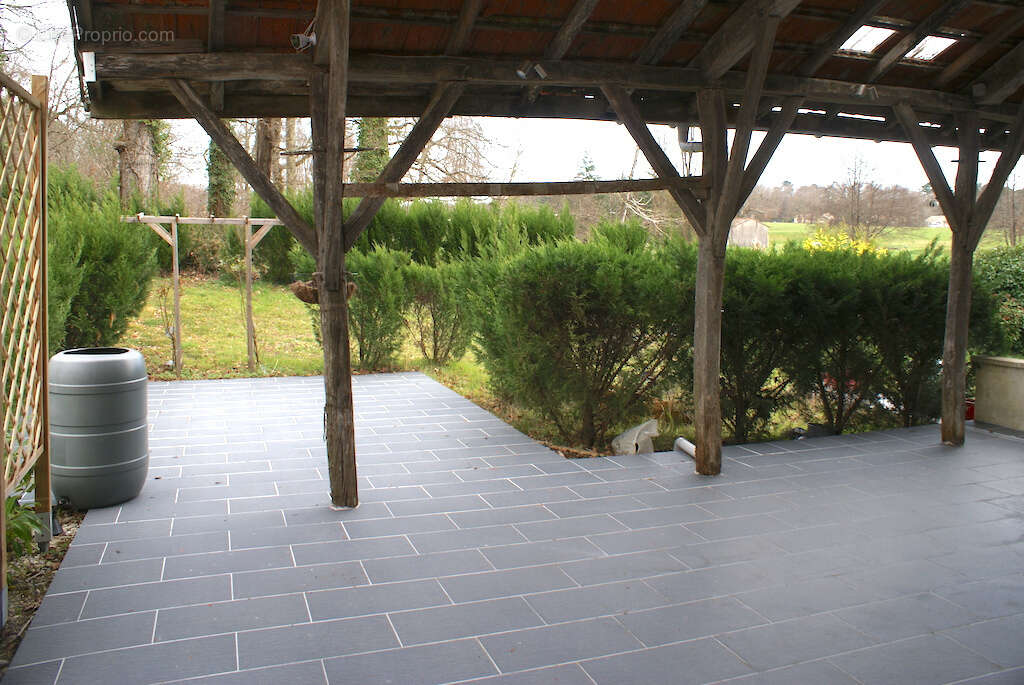 Maison à BAIGNES-SAINTE-RADEGONDE