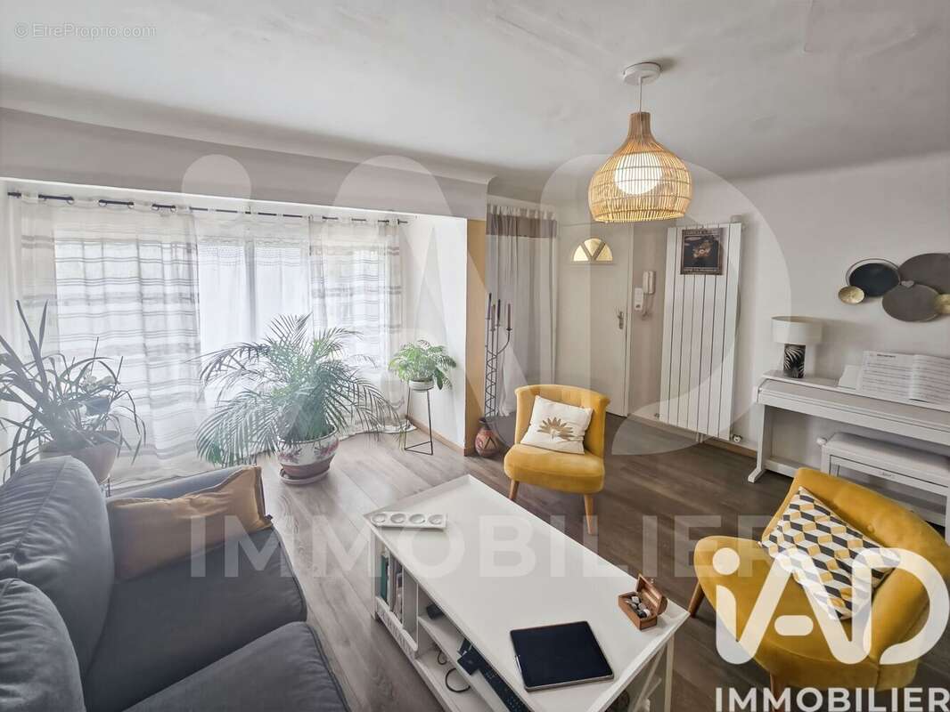 Photo 4 - Maison à RODILHAN