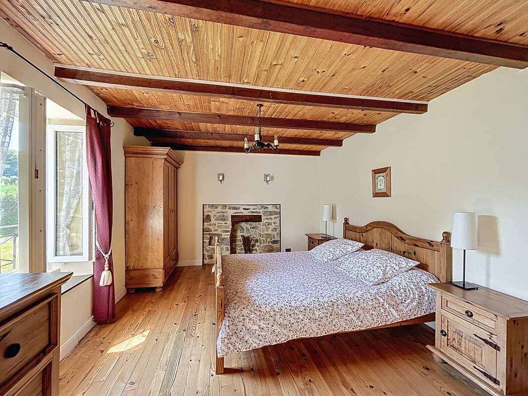 Maison à SAINT-SAUVEUR-LE-VICOMTE