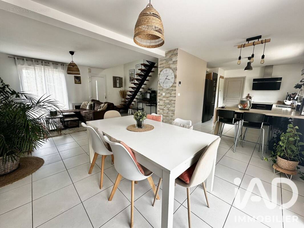 Photo 1 - Maison à SIDEVILLE
