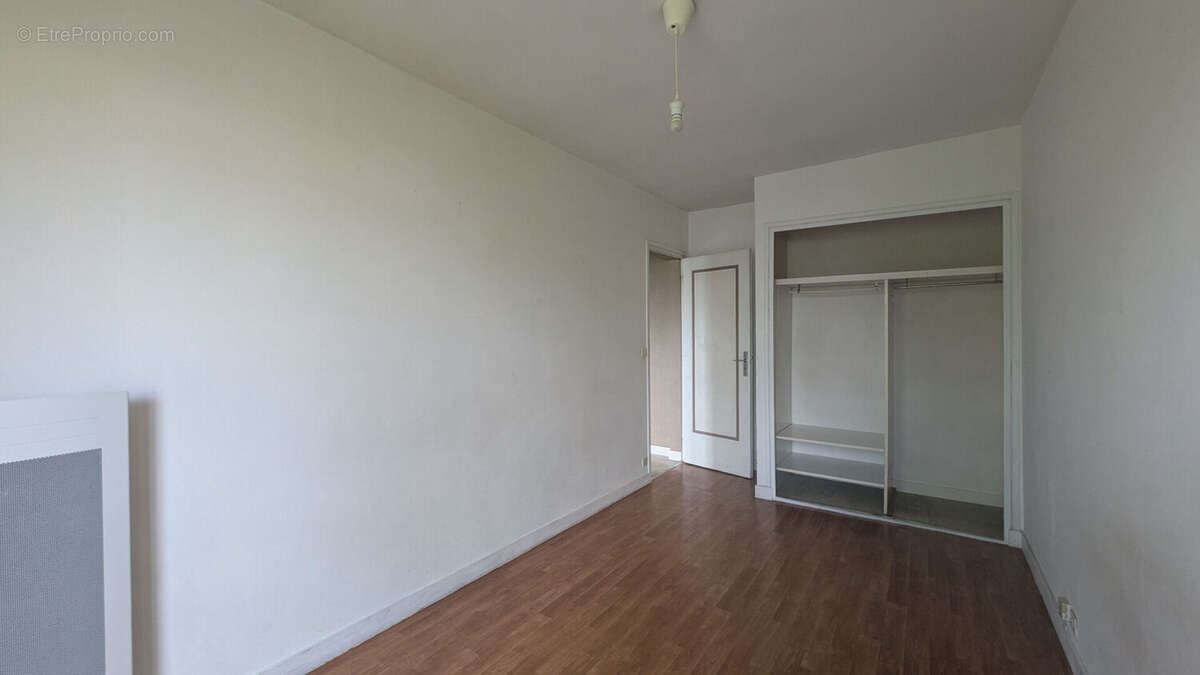 Nantes Guist'hau, Appartement avec VUE T2 de 50 m² DPE en D, cave et parking. - photo 5