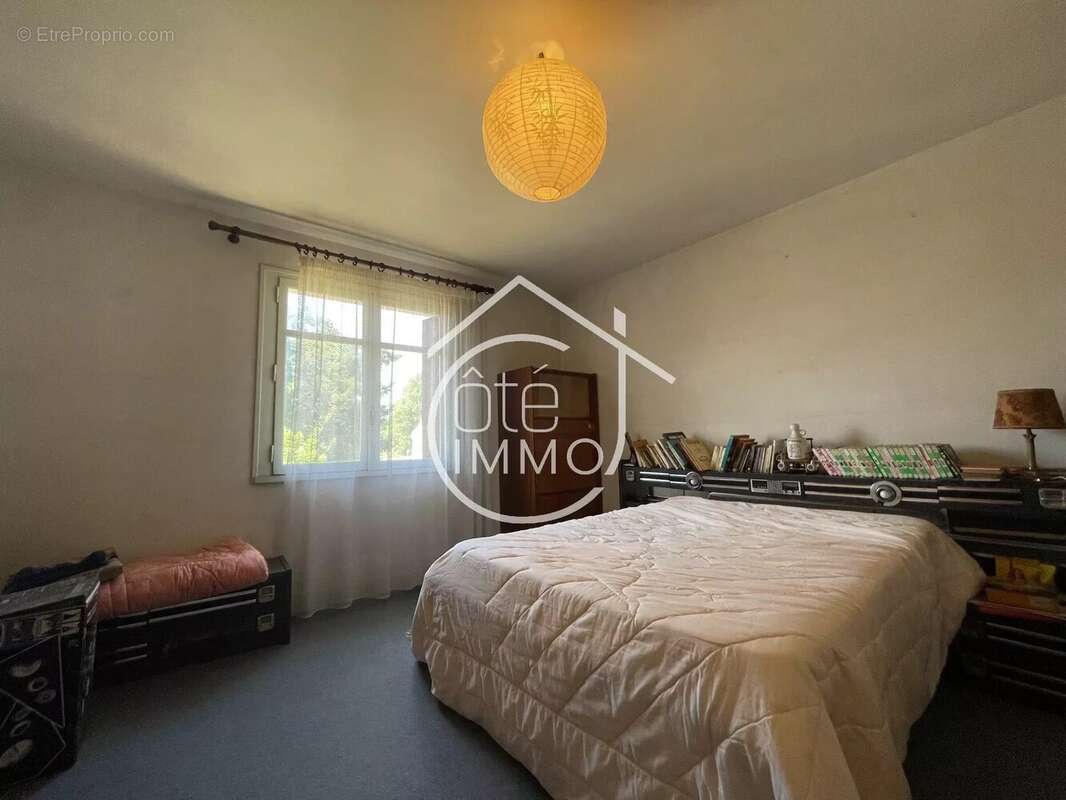 Maison à CASTILLON-LA-BATAILLE