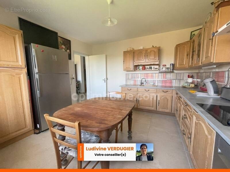 Maison à SAINT-COLOMB-DE-LAUZUN