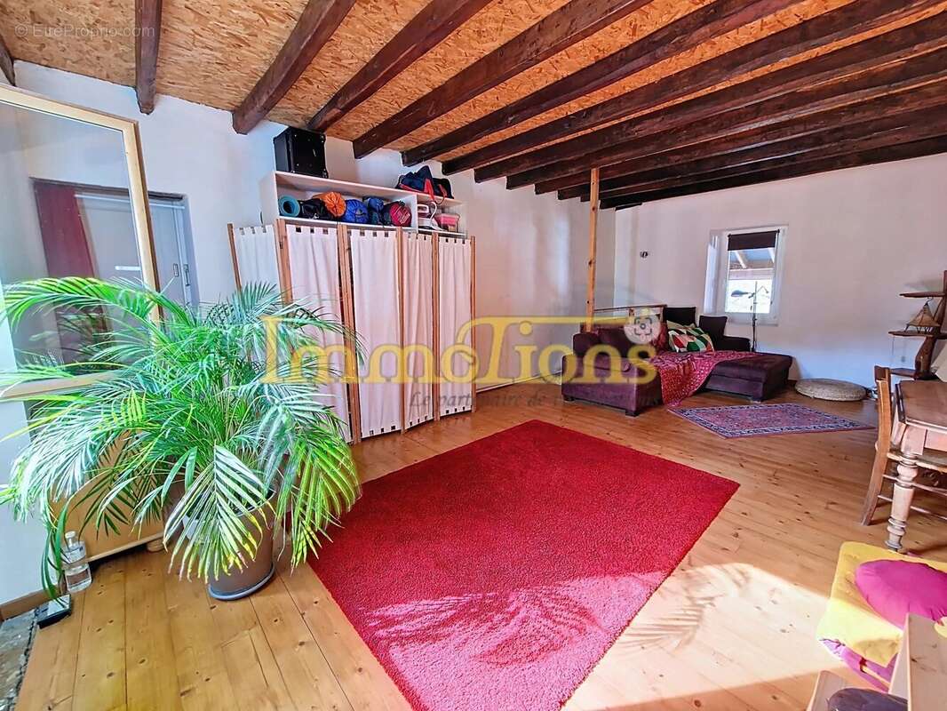 Maison à SAINT-JUST-DE-CLAIX