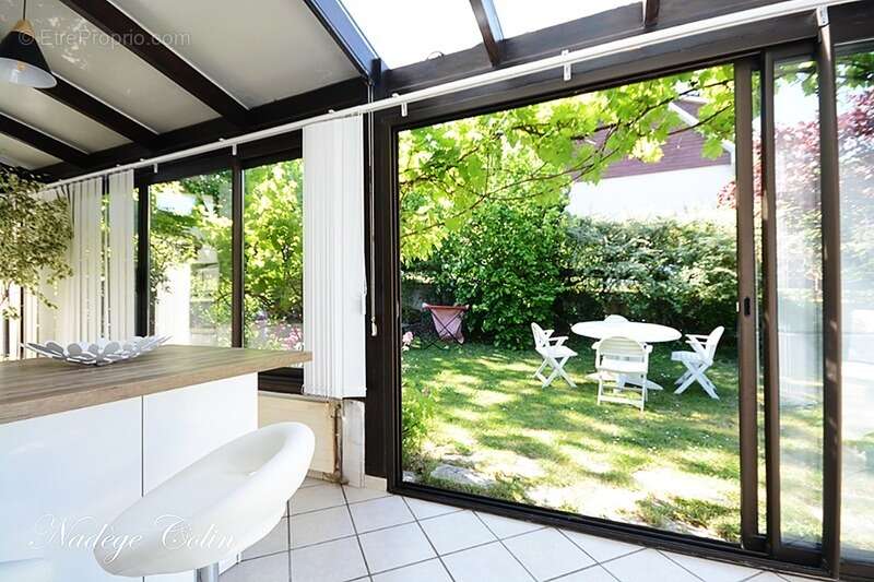 Maison à PLAISIR