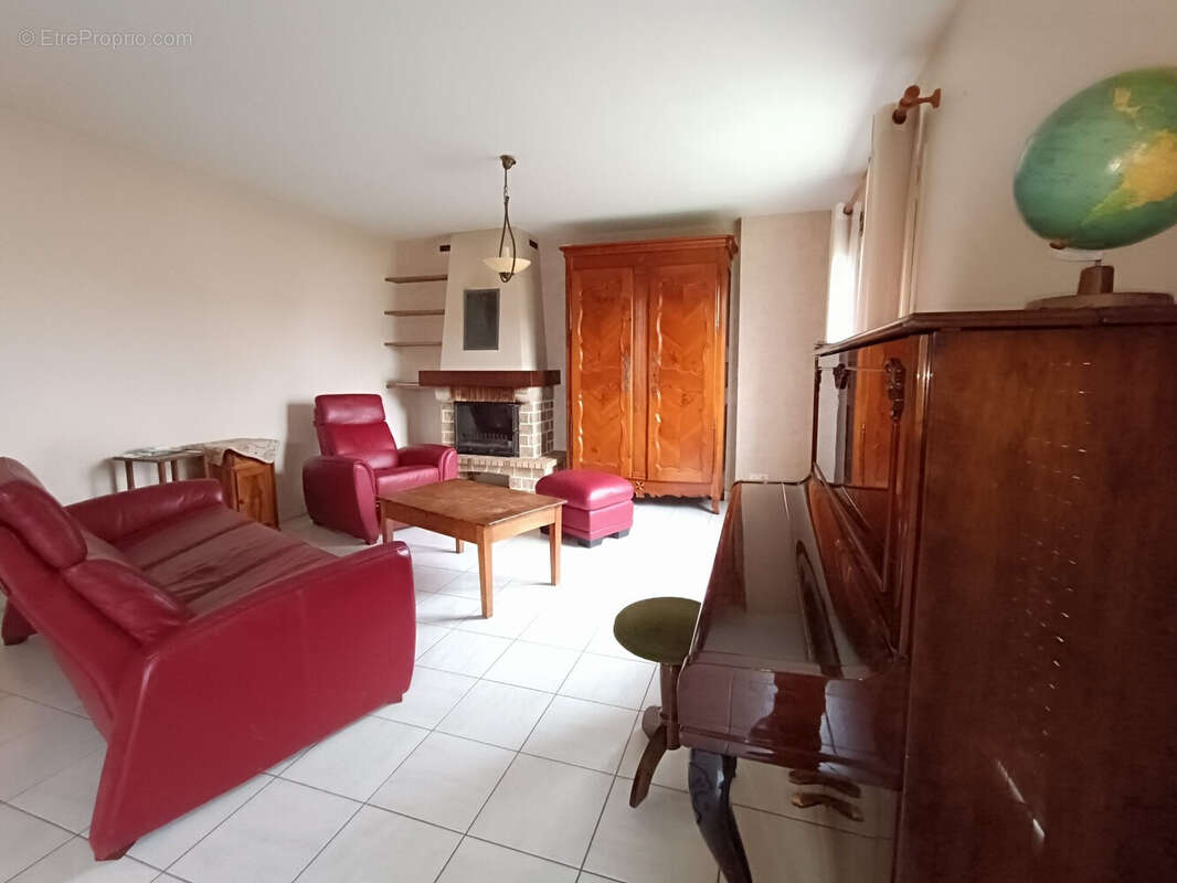 Maison à DOURDAIN