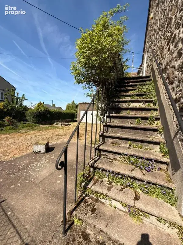 EN EXCLUSIVITE ! Maison en pierre de 136m², 2 garages sur terrain de 950m² 71 500 € - photo 16