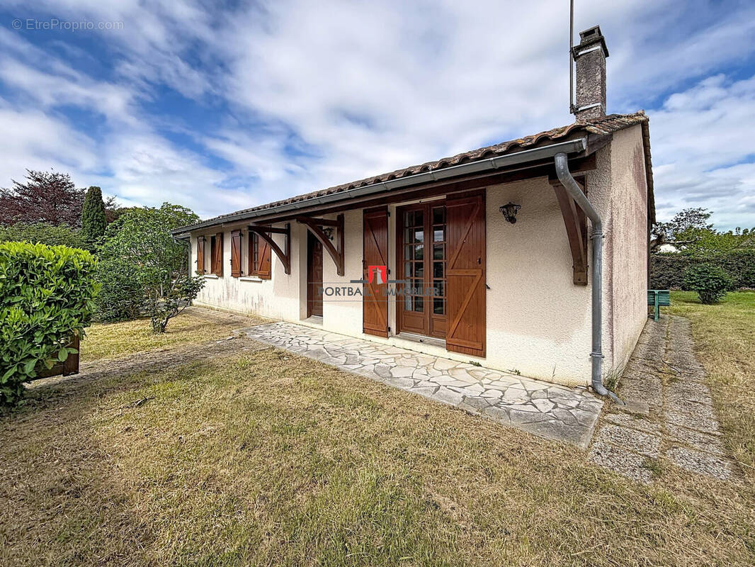 Maison à BLAYE