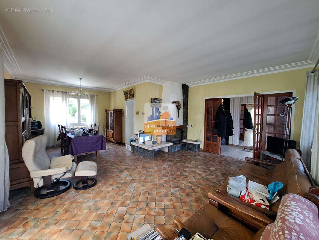 Maison à LA MONTAGNE