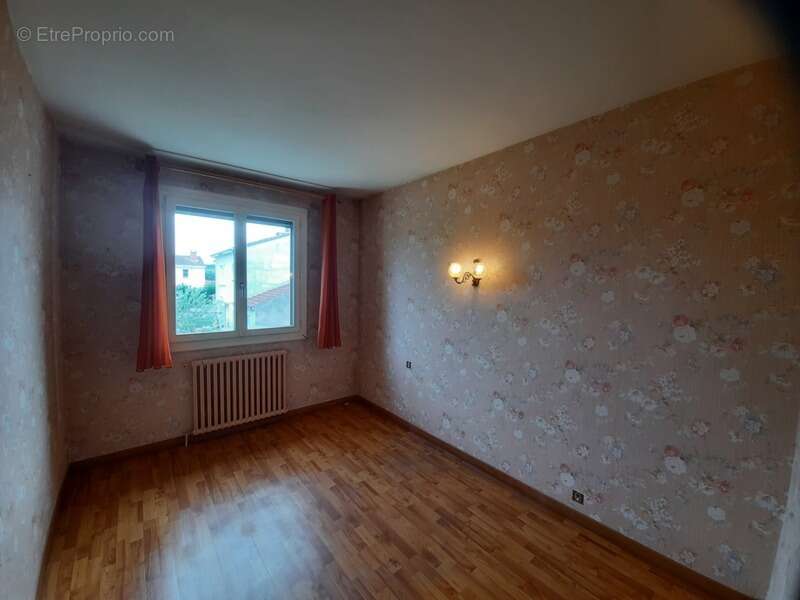 Maison à SAINT-JUERY