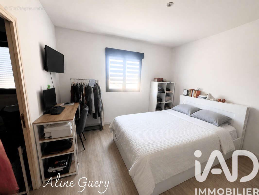 Photo 6 - Maison à ETREPAGNY