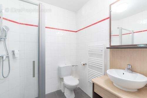 INVESTISSEMENT LOCATIF  NICE - Résidence Appart'City Classic Nice Acropolis- 6.42% de rentabilité - photo 5